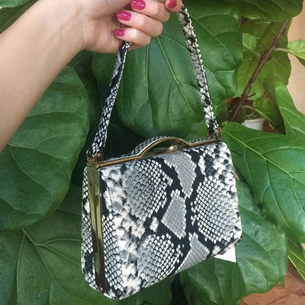 La Diva Faux Snake Skin Purse